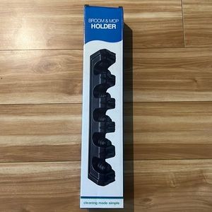 BROOM & MOP holder